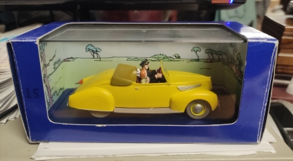 Coche Cabriolet amarillo del Capitn Haddock