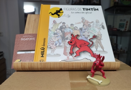 Figura resina Milú demonio, colec. española. Figura resina Milú demonio, colec. española.