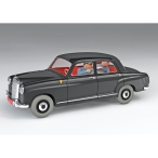 Cotxe 43 Mercedes negre segrestadors Afer Tornasol