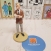 Figura Hergé periodista 12 cms. Figura Hergé periodista 12 cms.